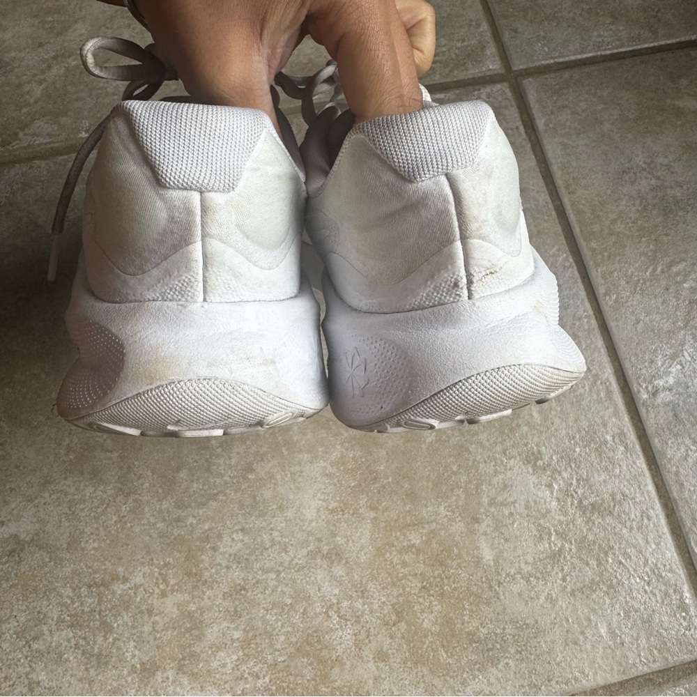 Nike White Sneakers 🤍 - Picture 3 of 5